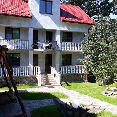 トラスコヴェッツ У Михайла Bed & Breakfast エクステリア 写真